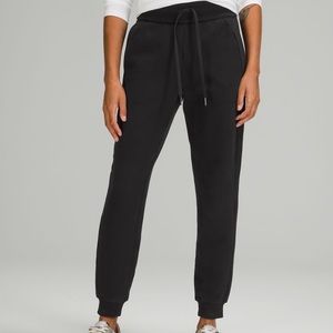 Lululemon High Rise Scuba Jogger